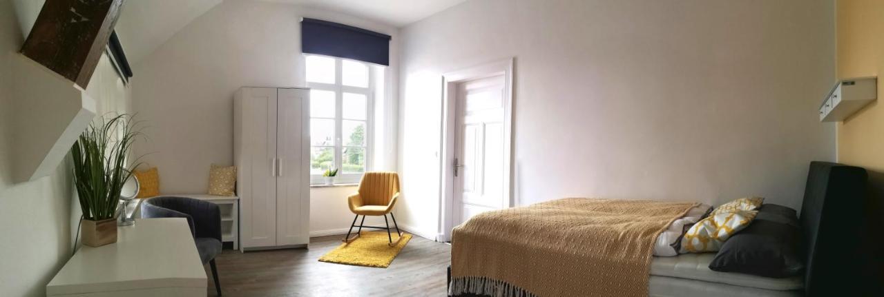 Ferienwohnung Im Bahnhof Luegde Bagian luar foto