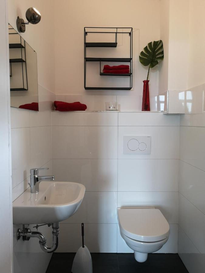 Ferienwohnung Im Bahnhof Luegde Bagian luar foto